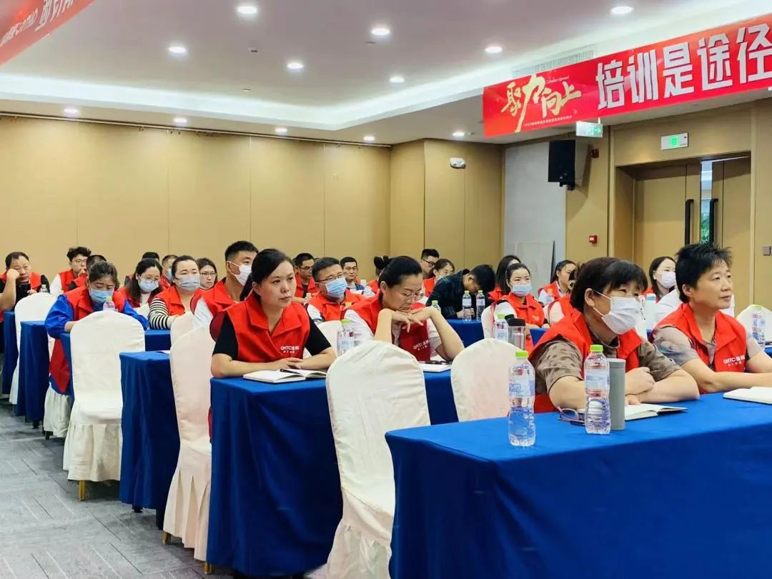 聚力·向上 | 2022花季传媒视频播放软件新品品鉴会暨区域培训峰会临沂站完美结束！(图19)