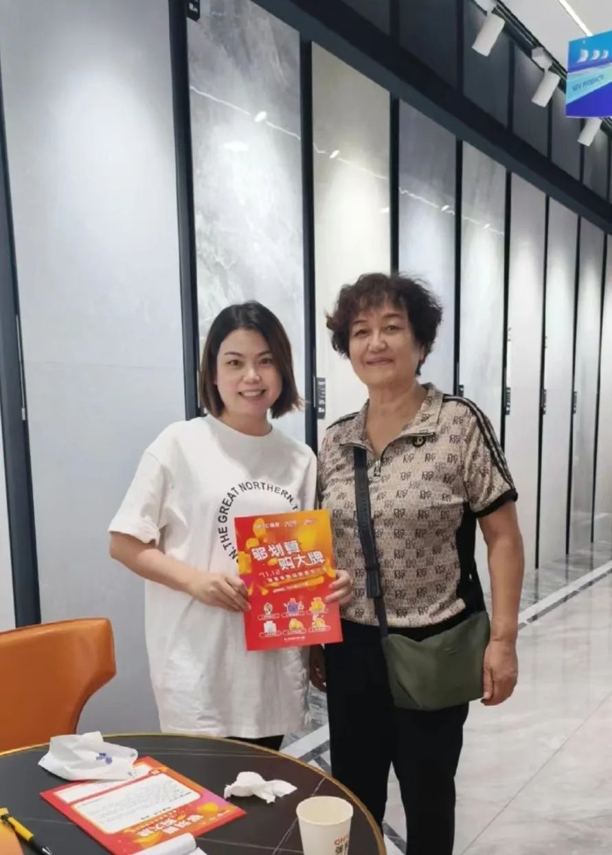 听说，昨天下午花季传媒视频播放软件直播间嗨爆了？(图15)