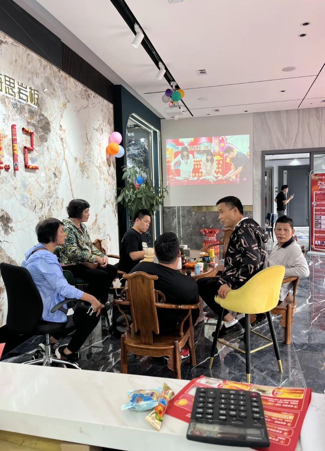 听说，昨天下午花季传媒视频播放软件直播间嗨爆了？(图21)