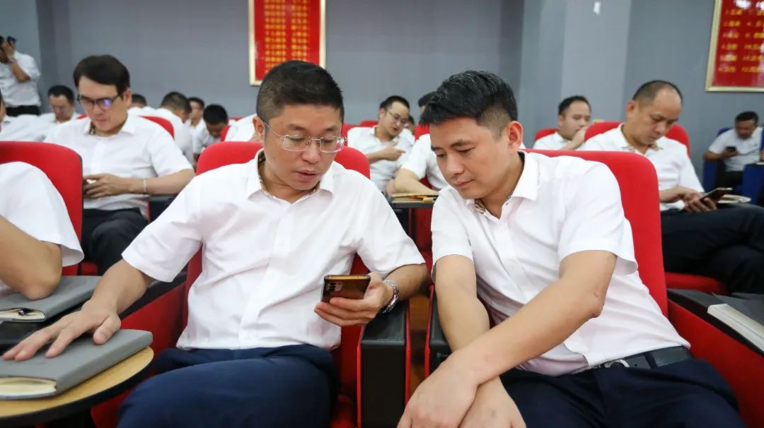 这一次，花季传媒视频播放软件玩大的 | 花季传媒视频播放软件金九银十无界增长营销大会复盘会议顺利举办(图13)