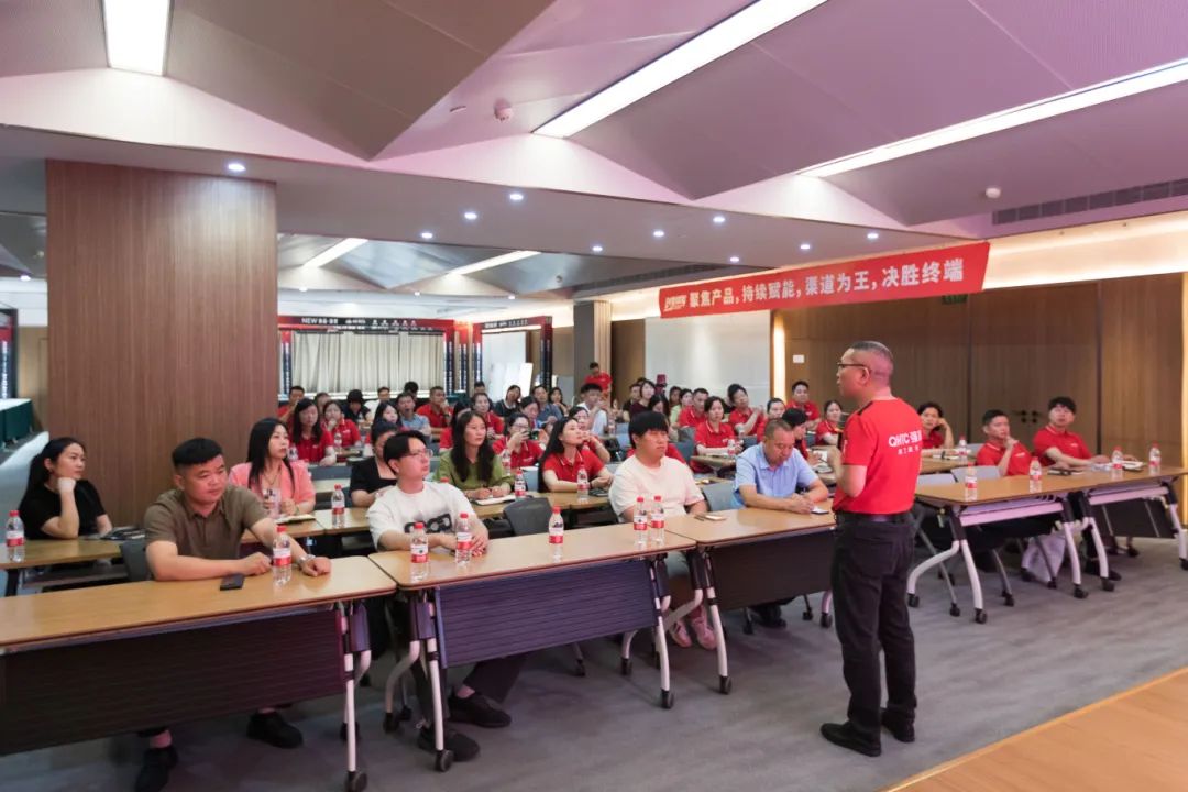 创变•赋能 | 2024花季传媒视频播放软件新品品鉴会暨区域培训峰会郑州站圆满结束