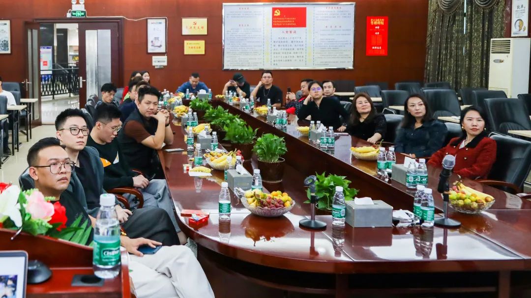 挚友同行追远梦 | 花季传媒视频播放软件×广东保时捷车友会活动圆满举行(图13)